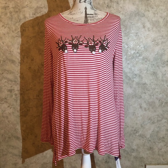 Rebecca Malone Tops - Rebecca Malone Reindeer Christmas Long Sleeve Top